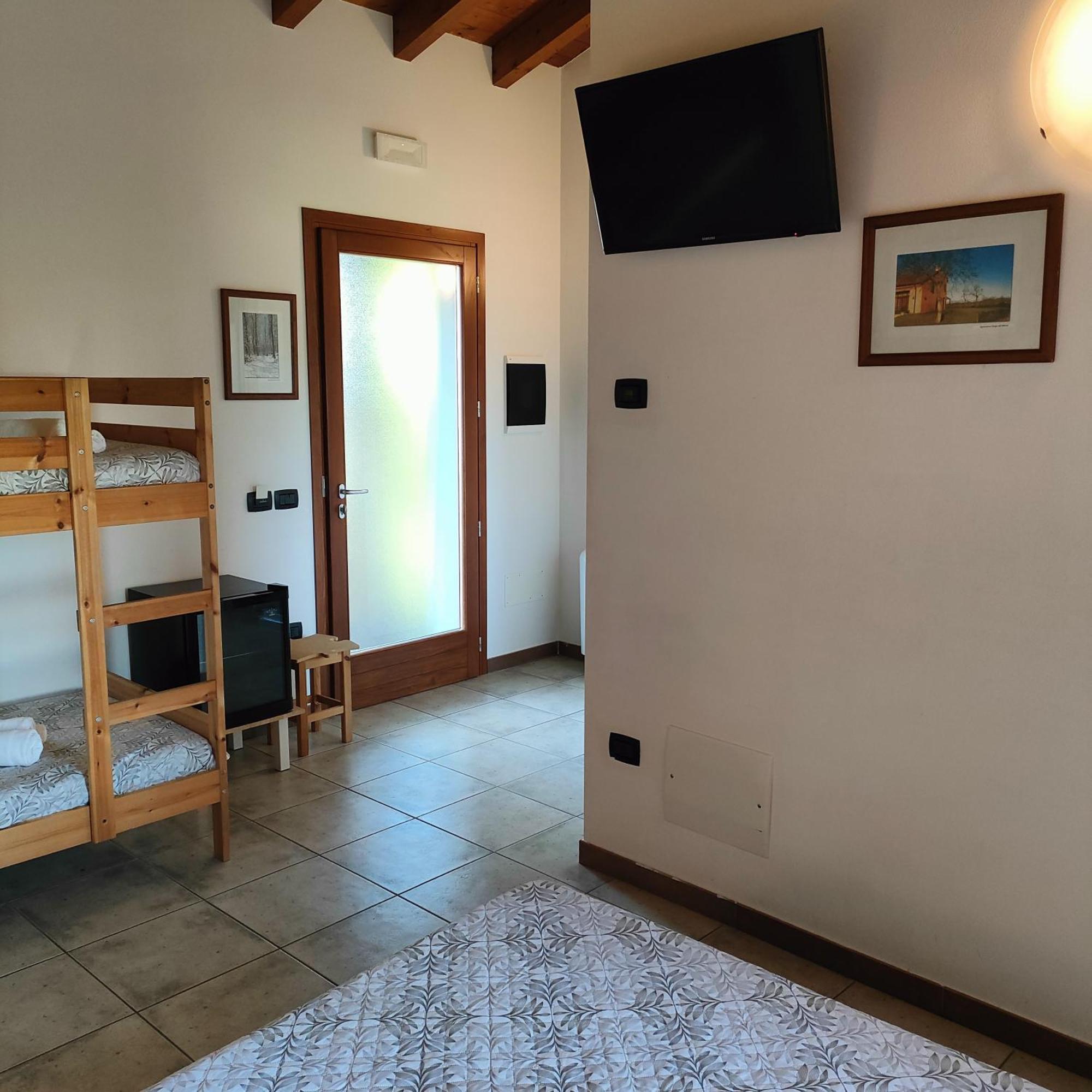 Agriturismo Borgo Del Mincio Volta Mantovana Eksteriør billede