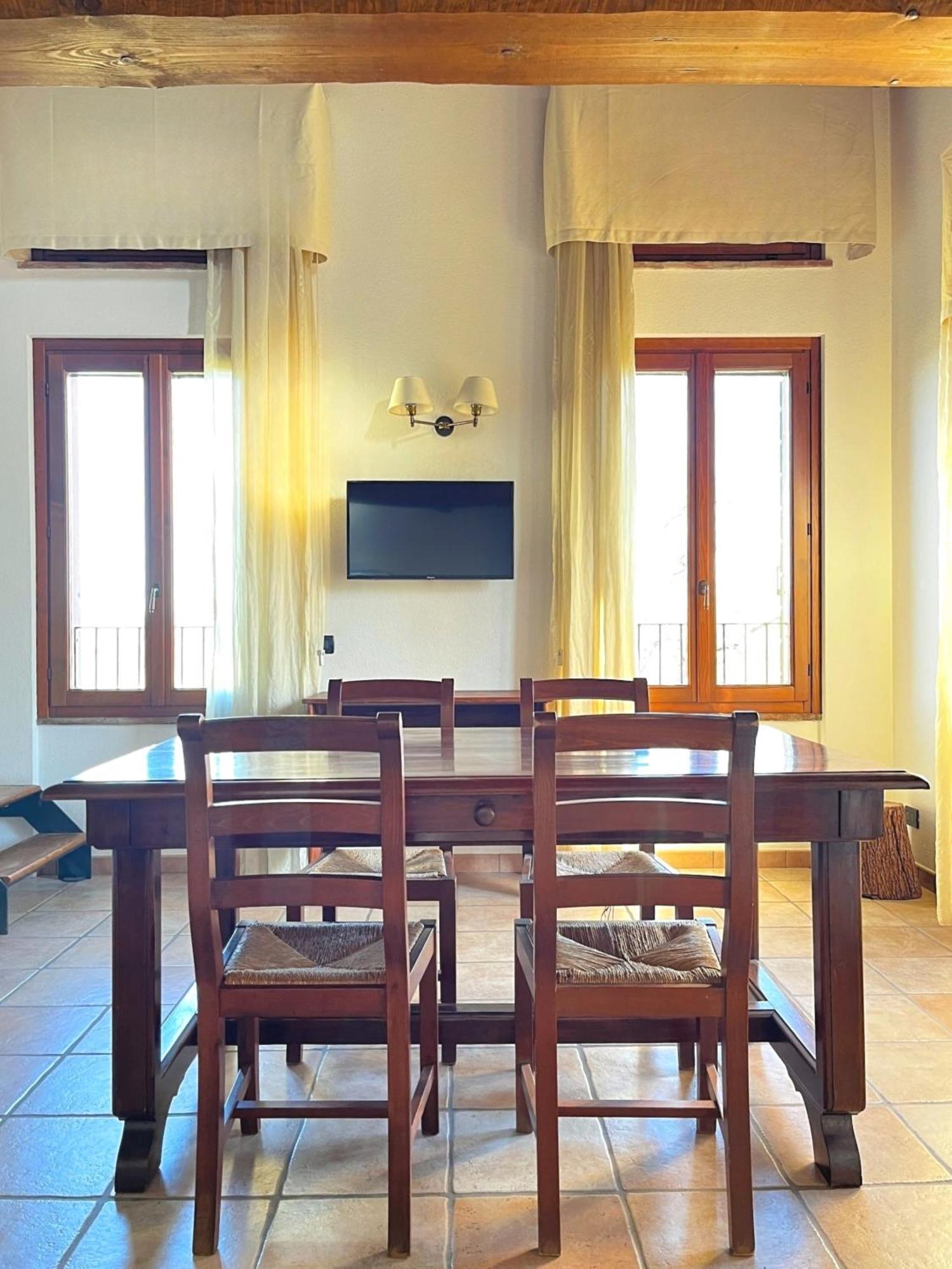 Agriturismo Borgo Del Mincio Volta Mantovana Eksteriør billede